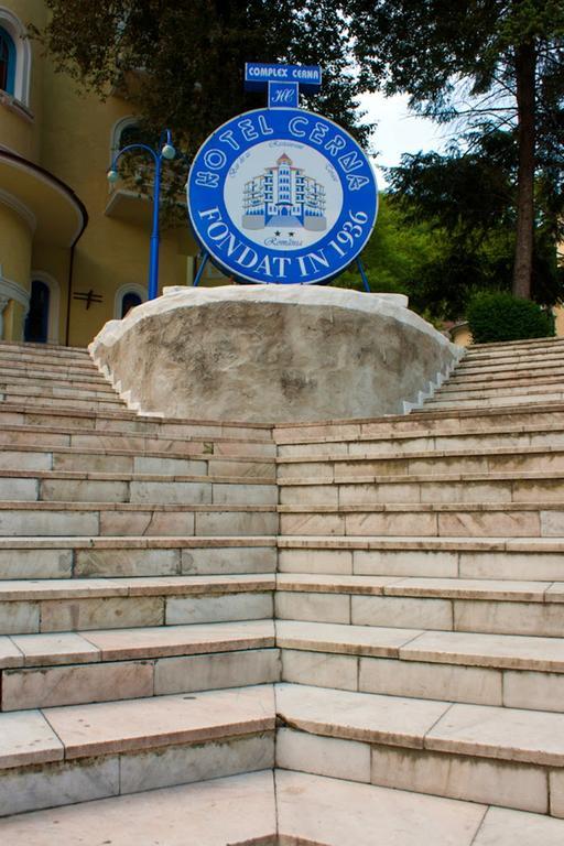 Hotel Cerna Băile Herculane Εξωτερικό φωτογραφία