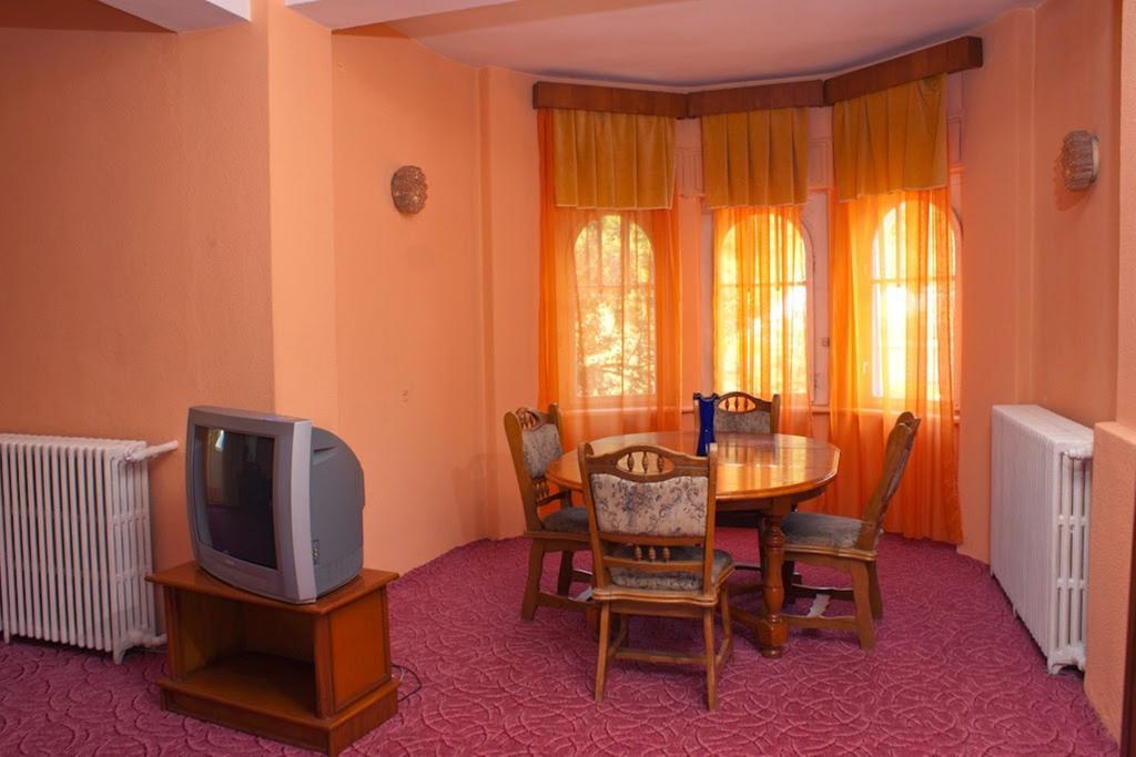 Hotel Cerna Băile Herculane Δωμάτιο φωτογραφία