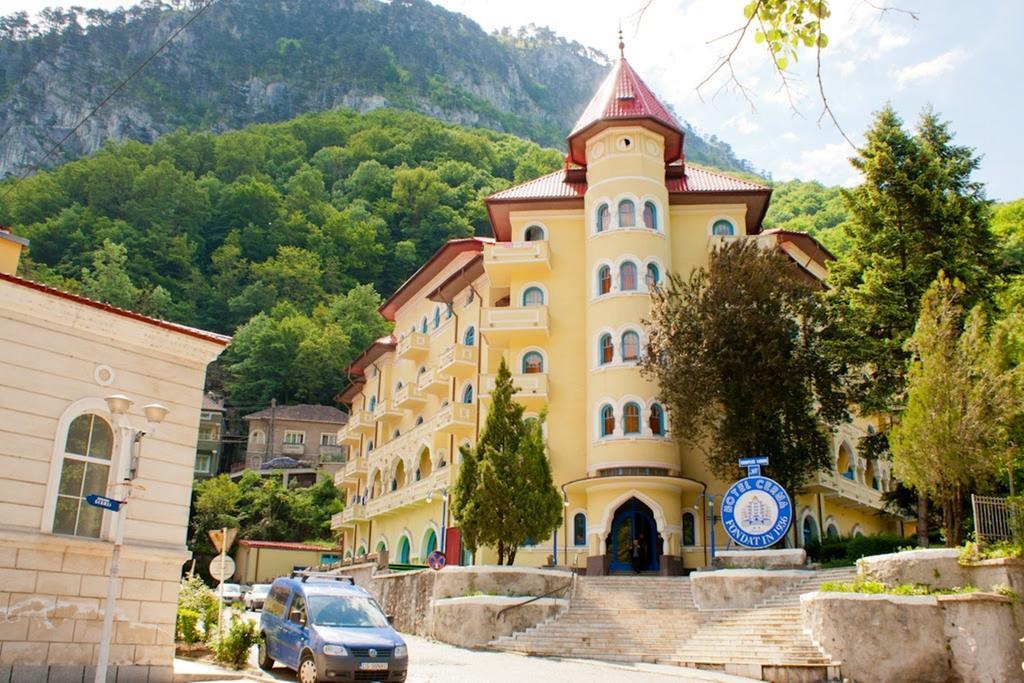 Hotel Cerna Băile Herculane Εξωτερικό φωτογραφία